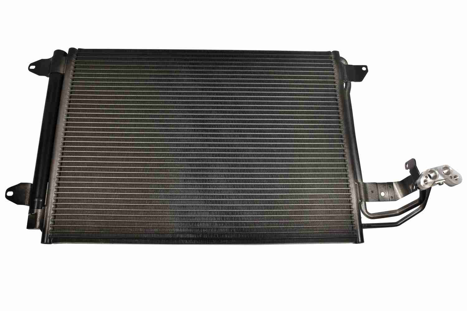 Airco condensor Vemo V15-62-1017