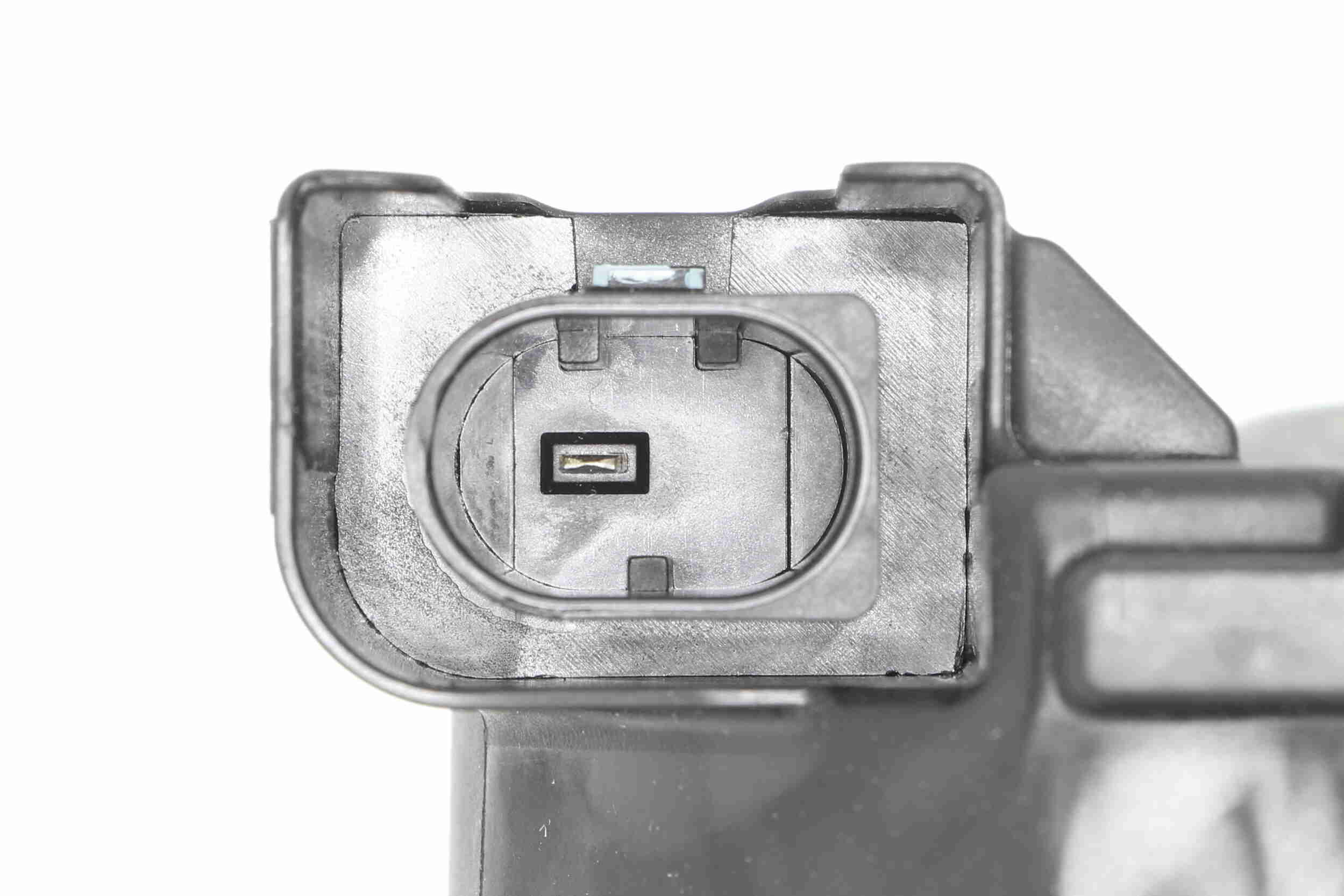 Vemo Alternator/Dynamo V20-13-50002