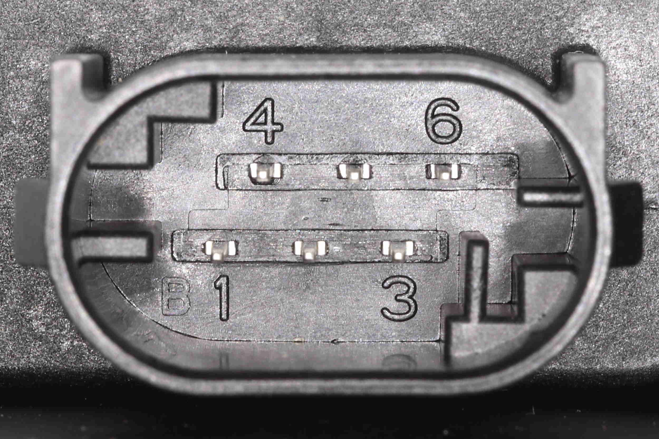 Vemo Gaspedaal V20-82-0011