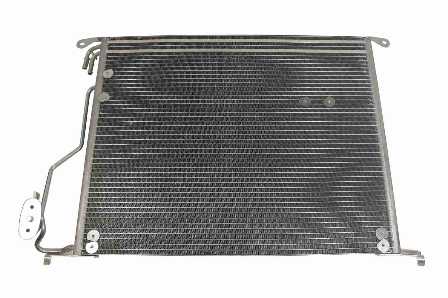 Airco condensor Vemo V30-62-1029