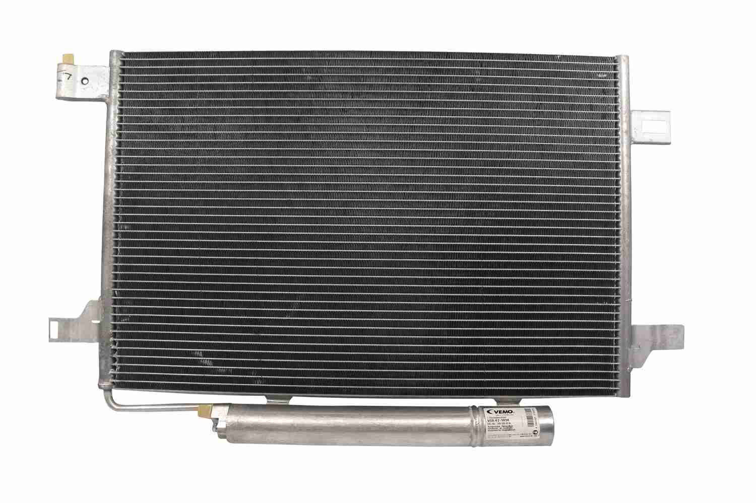 Airco condensor Vemo V30-62-1036