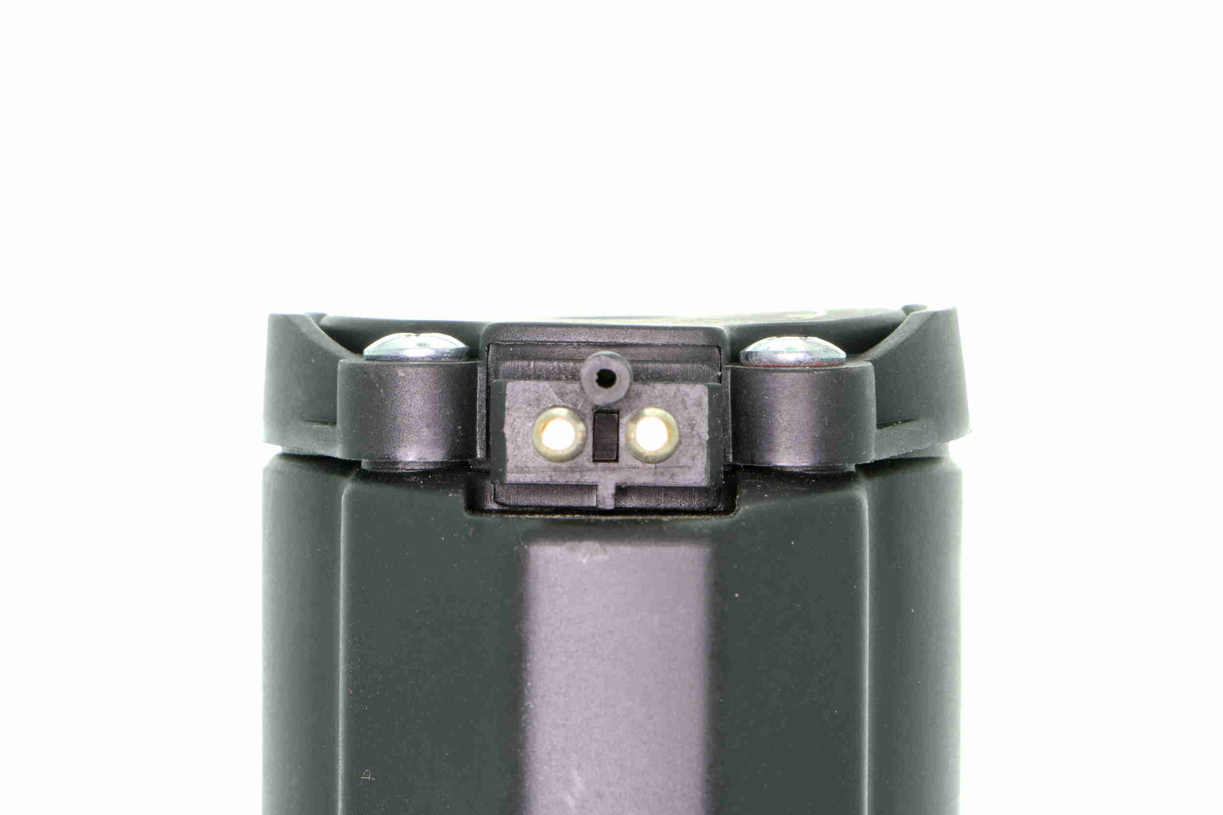Vemo Secundaire luchtpomp V30-63-0025