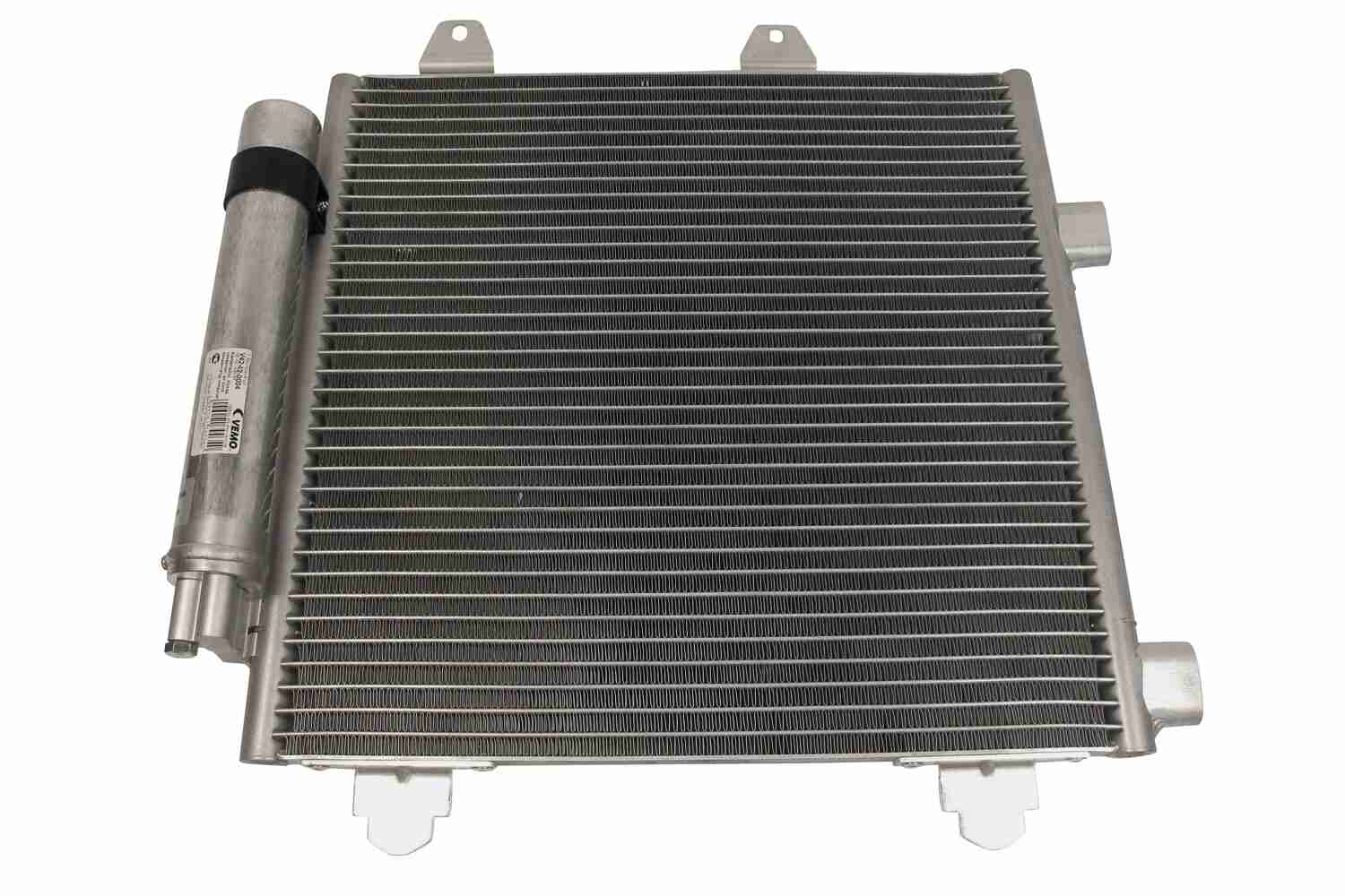 Airco condensor Vemo V42-62-0004