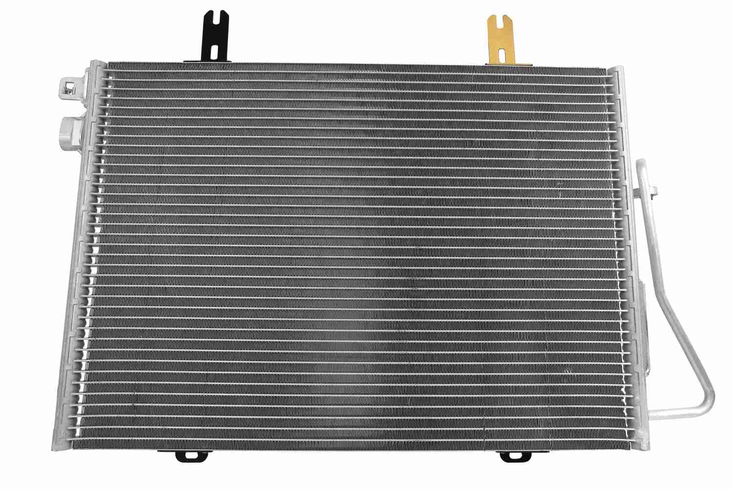 Airco condensor Vemo V46-62-0007