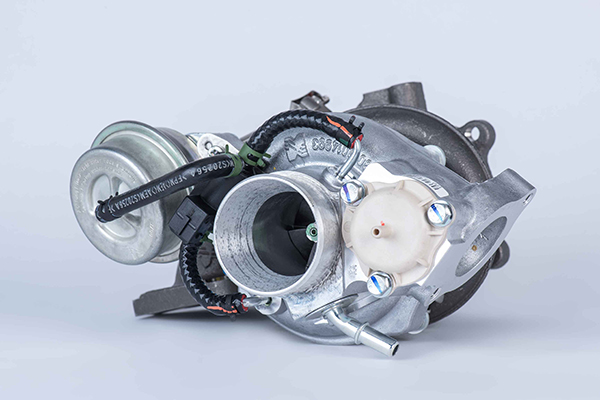 Turbolader Borgwarner 53049880352