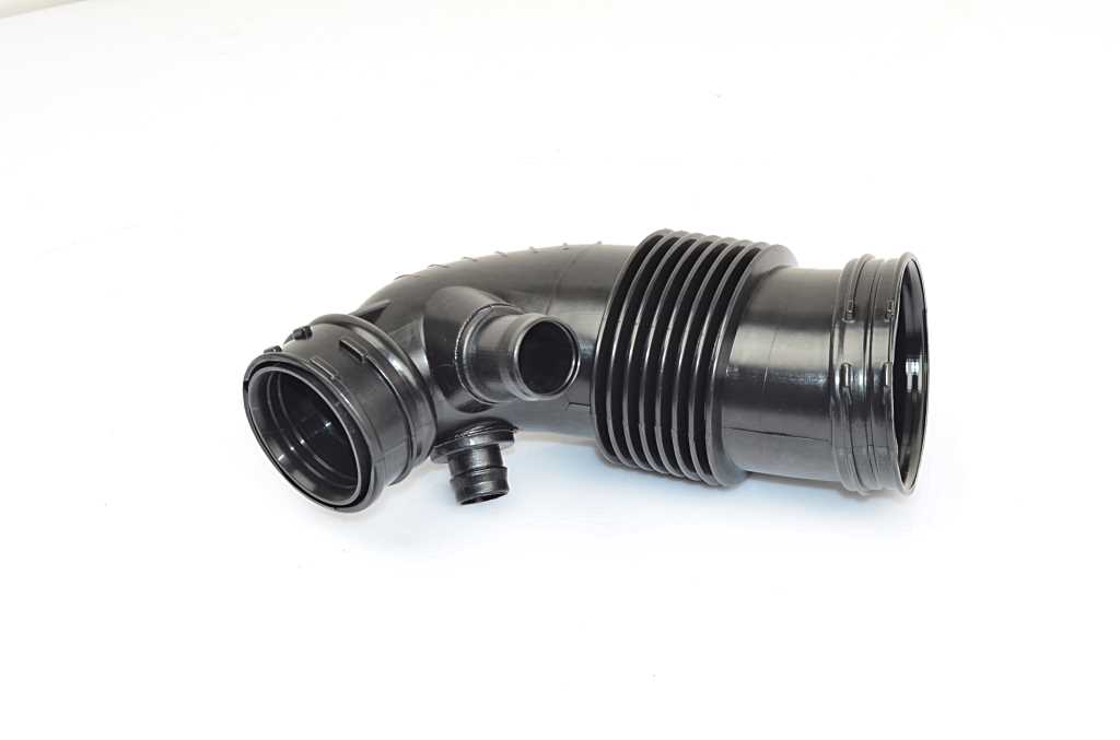 Inlaatslang-/pijp luchtfilter BSG BSG 15-720-095 Inlaatslang-/pijp luchtfilter BSG BSG 15-720-095