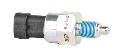 Achteruitrijlichtschakelaar BSG BSG 65-840-032 Achteruitrijlichtschakelaar BSG BSG 65-840-032