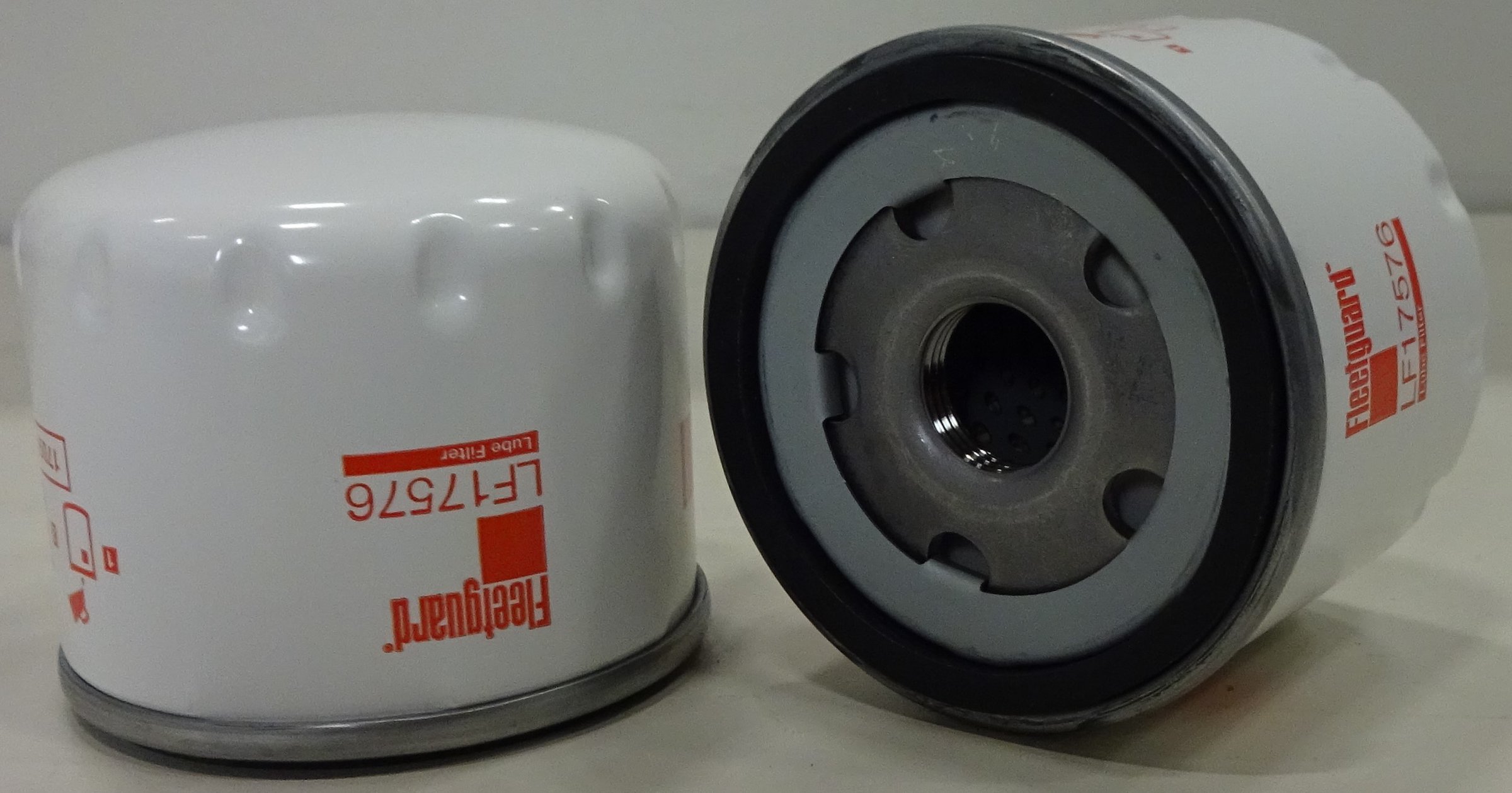 Oliefilter Fleetguard LF17576