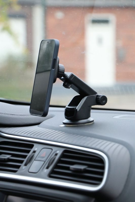 Carpoint Carpoint Magnetische Telescopische Smartphone Houder 0517061