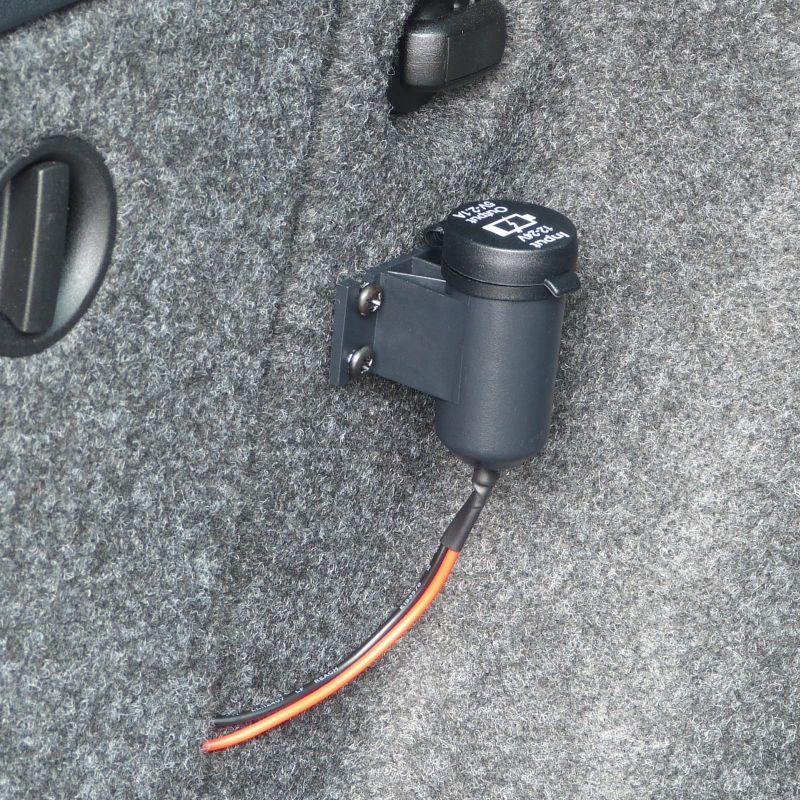 Carpoint Carpoint 12/24V Opbouwcontactdoos 2xUSB 0523491