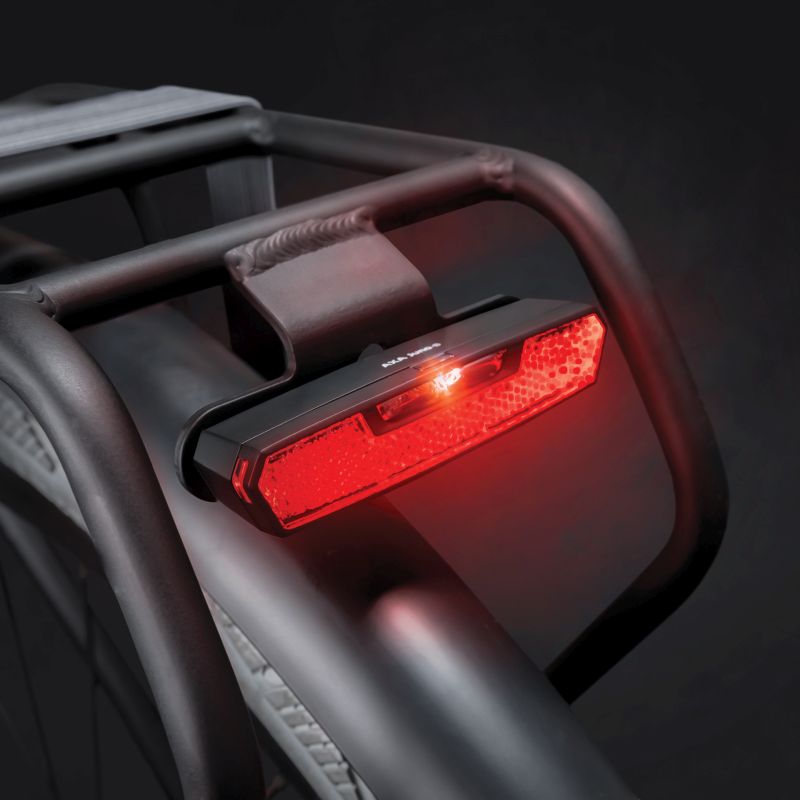 AXA Axa Achterlicht Juno Batterij 80mm 5011654