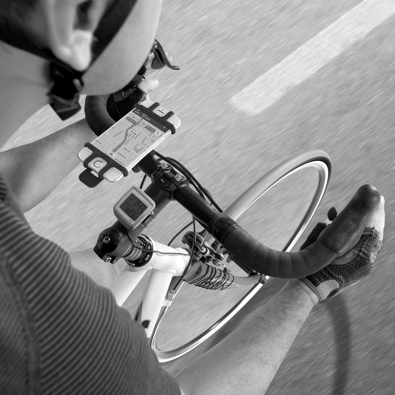 Celly Celly Telefoonhouder fiets Easybike zwart 5025160
