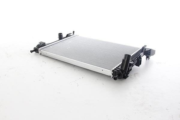 Radiateur BSG BSG 30-520-038