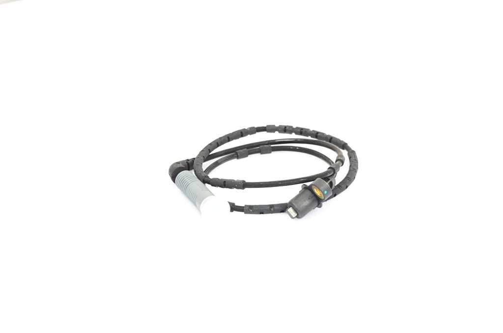 ABS sensor BSG BSG 15-840-028