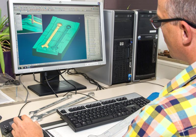 Hazet Ring-/Steeksleutel 600LG-22