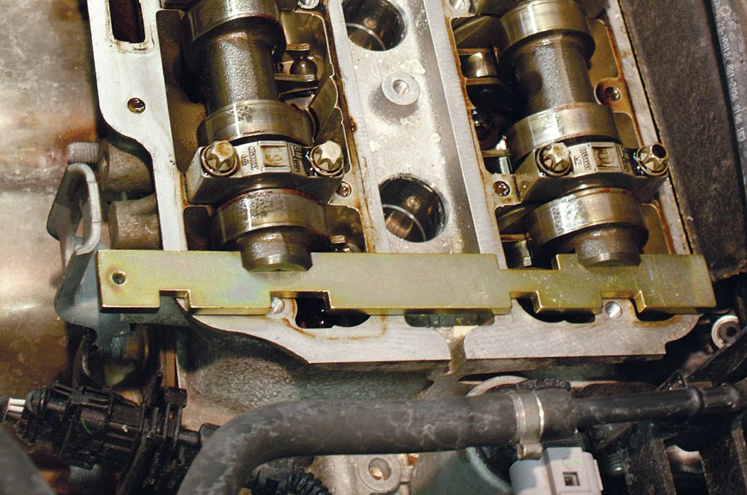 Gedore Blokkeer- en timinggereedschapset KL-0680-27 A