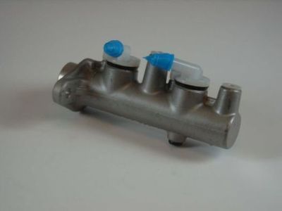 Aisin Hoofdremcilinder MM-027