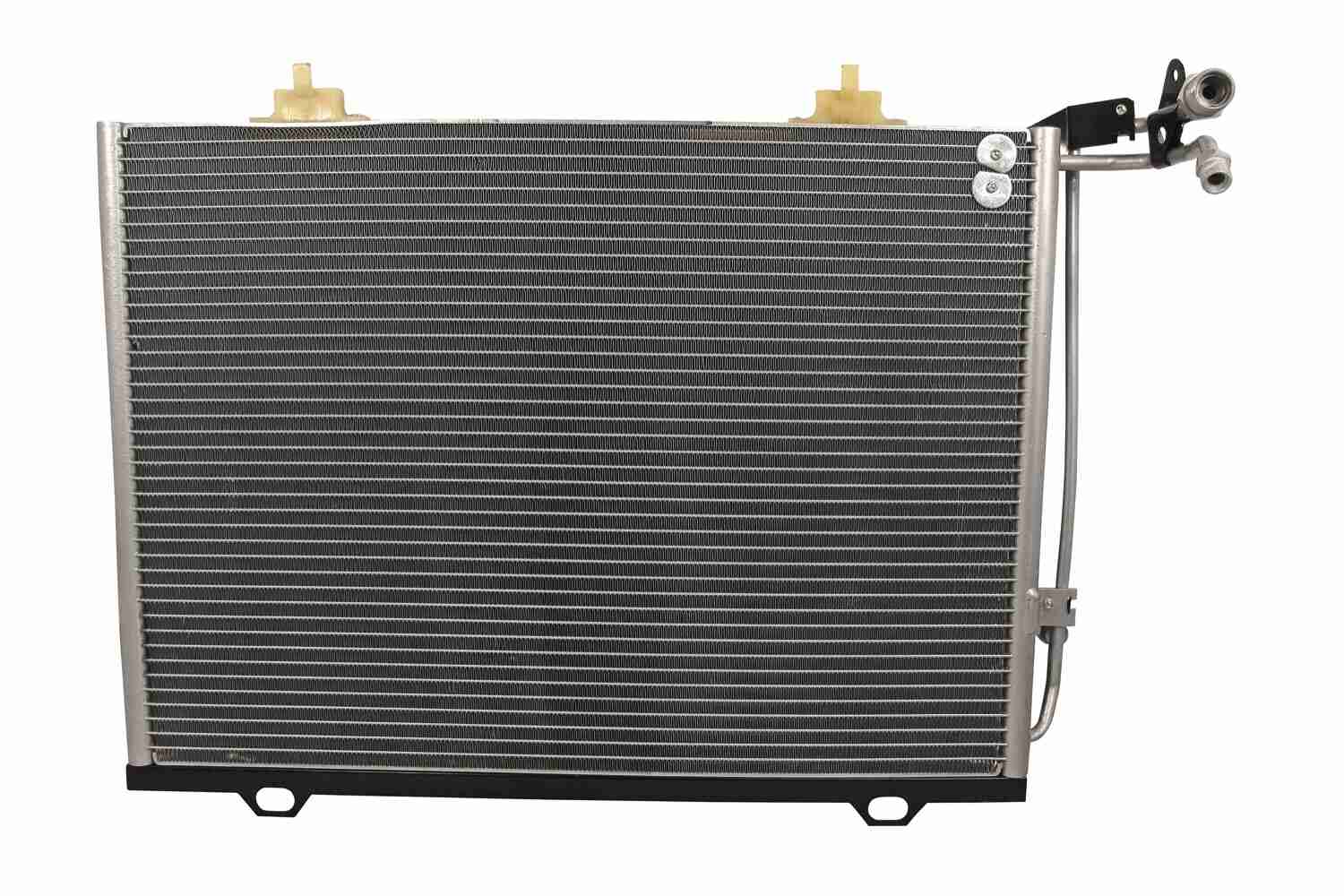 Vemo Airco condensor V30-62-1022