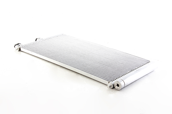 BSG Airco condensor BSG 25-525-005