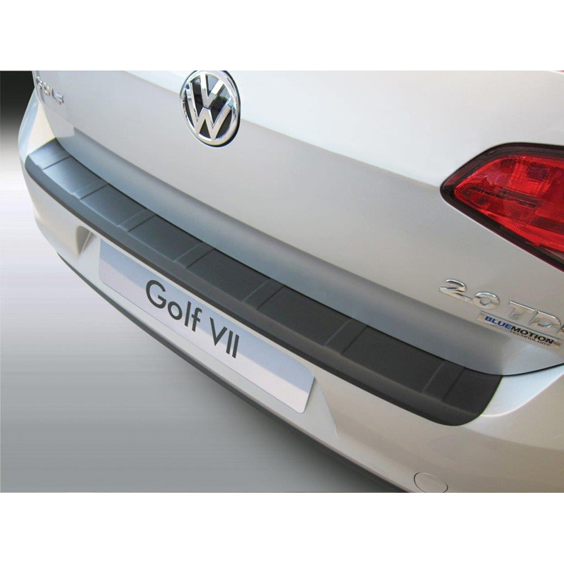 RGM ABS Achterbumper beschermlijst passend voor Volkswagen Golf VII 3/5 deurs 2013-2019 'Ribbed' Zwart GR RBP776