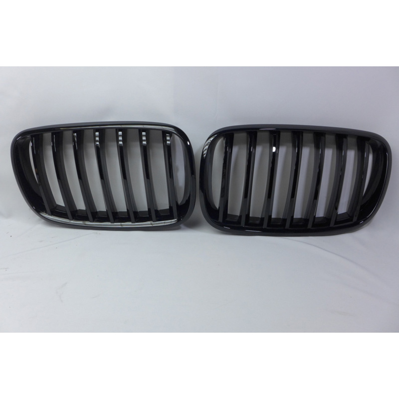 Mijnautoonderdelen Sport grilles DX SG700GB